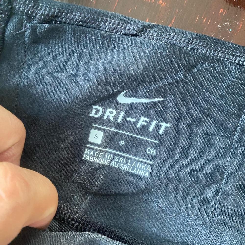 Nike leggings - Picture 9 of 10